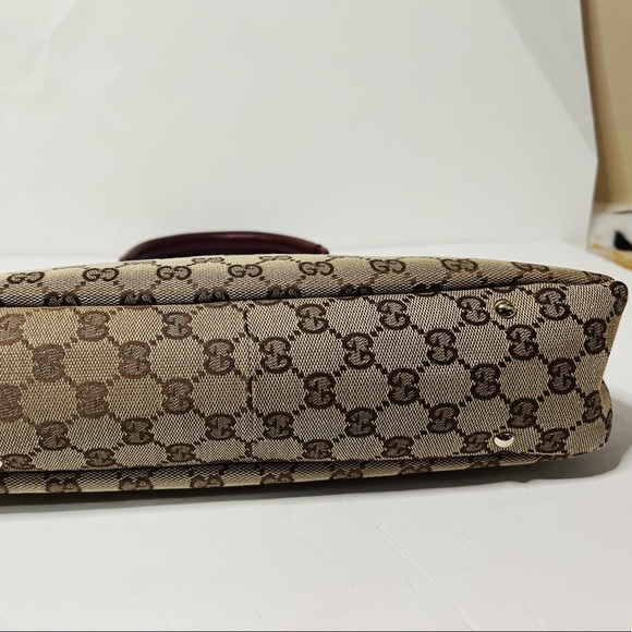 Authentic Gucci Bag - Picture 7 of 16